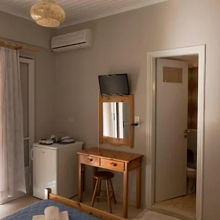 Christinas Konukevi Nikiana